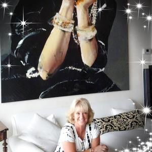 Meet your Posher, Janet